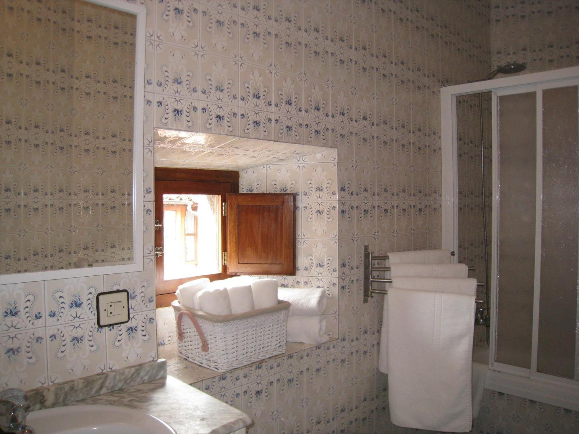 Casa Cotiellu Guest House Llanes Bagian luar foto